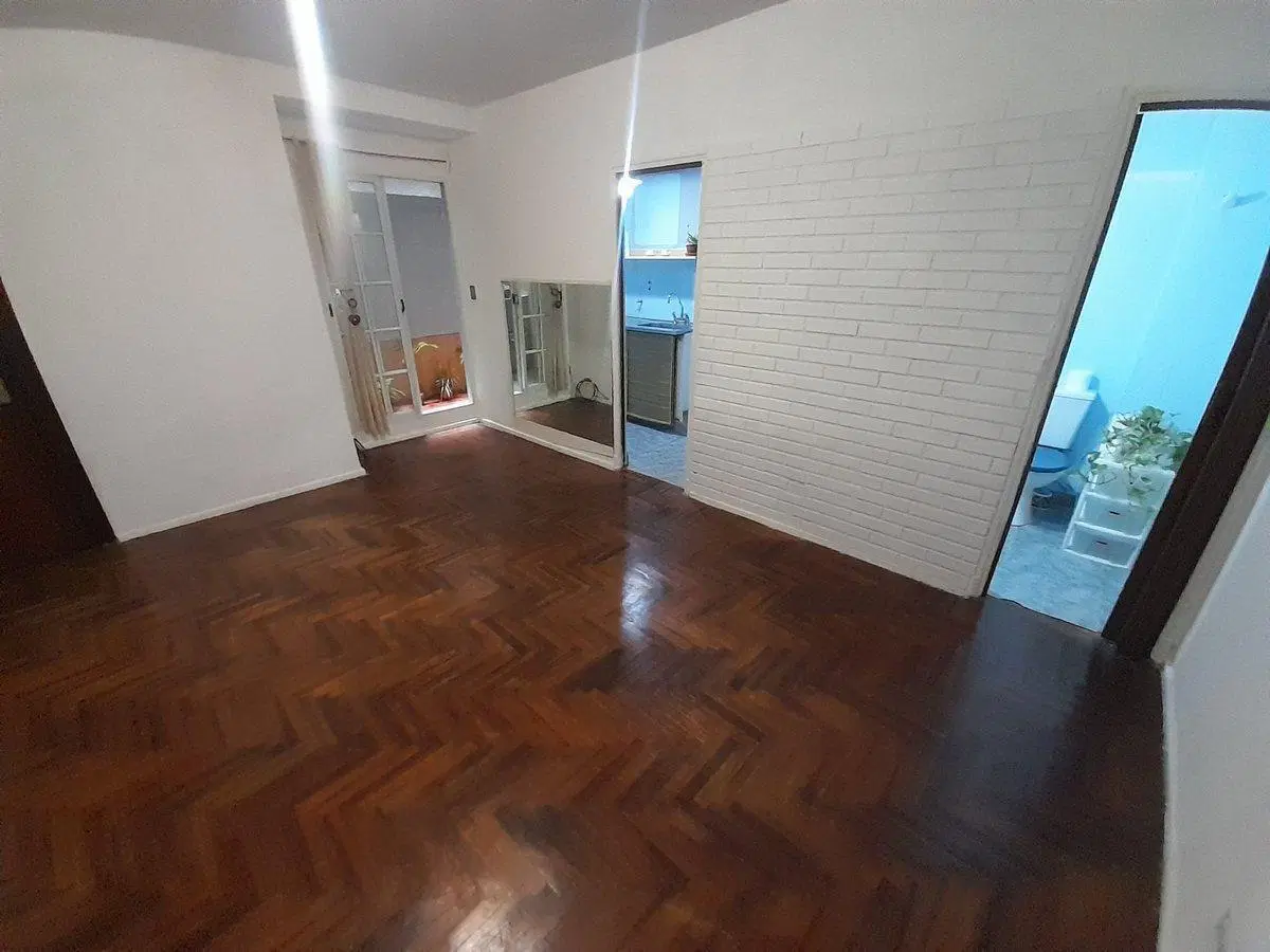 MONOAMBIENTE EN PLANTA BAJA APTO PROFESIONAL 4