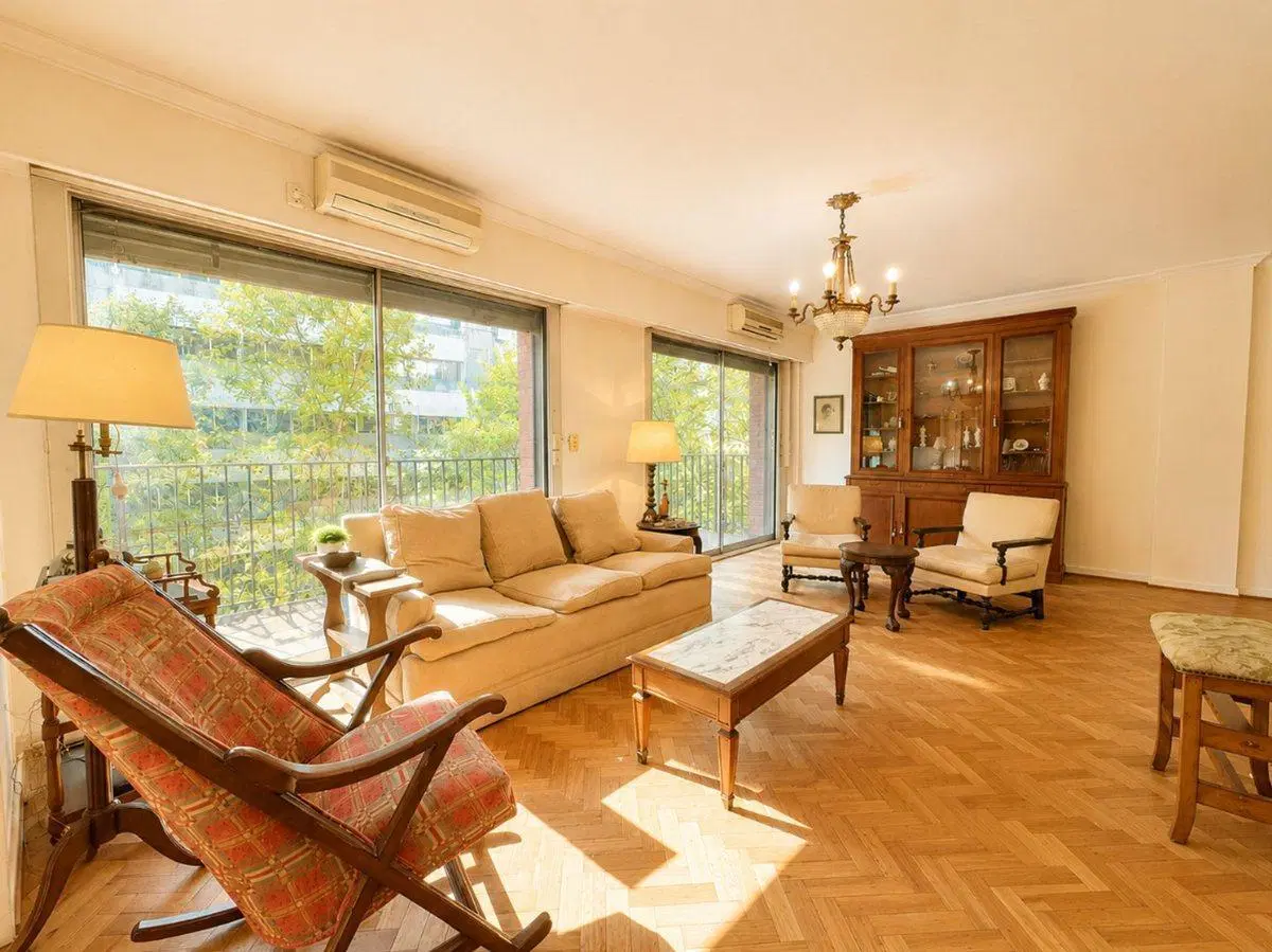 DEPARTAMENTO 4 AMBIENTES EN VENTA - RECOLETA 2