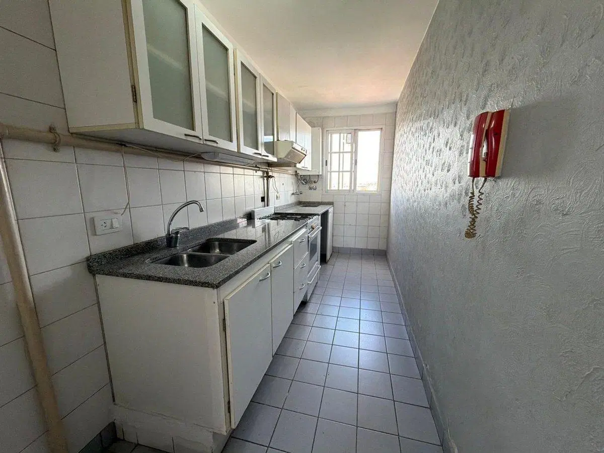 SE VENDE 2 AMB CON COCH CENTRO DE SAN MARTIN 4