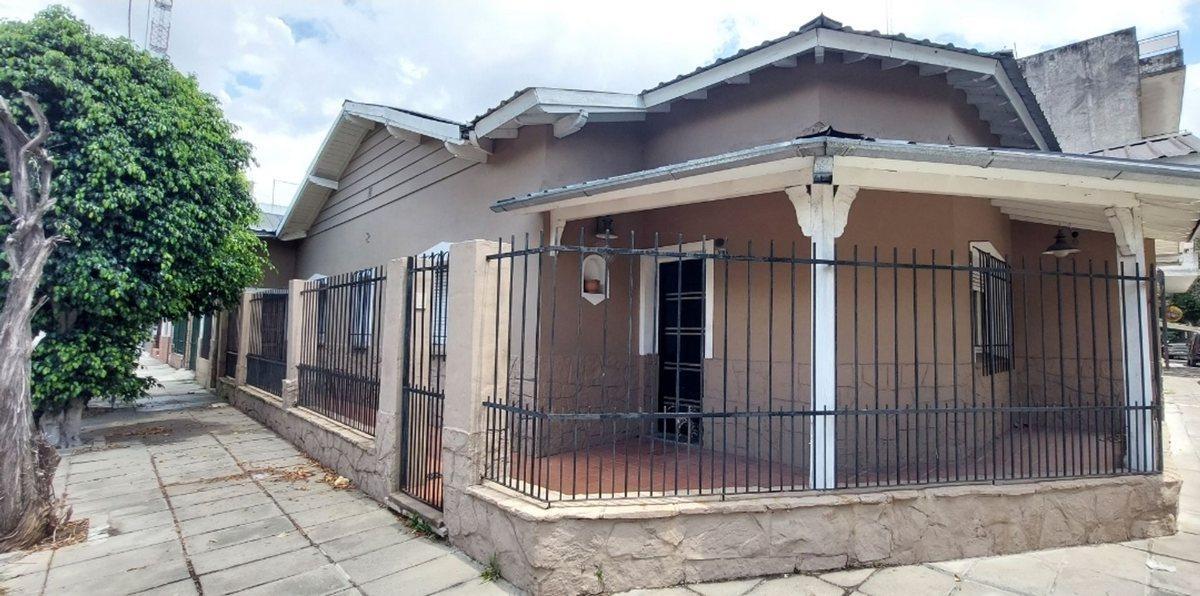 Foto de VENTA CASA MULTIFAMILIAR PILETA GARAGE SAN MARTIN, imagen 3