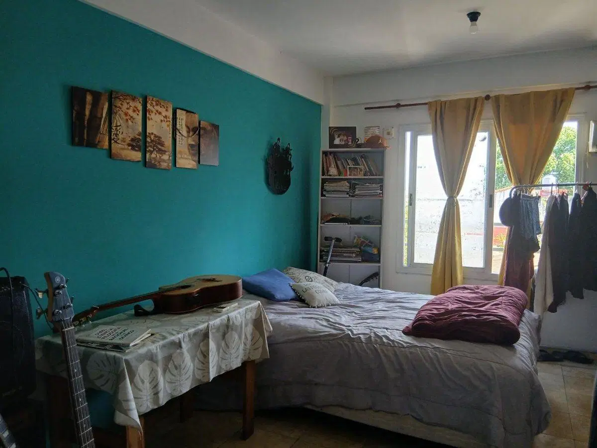 Venta  de monoambiente divisible en Caseros Norte 5