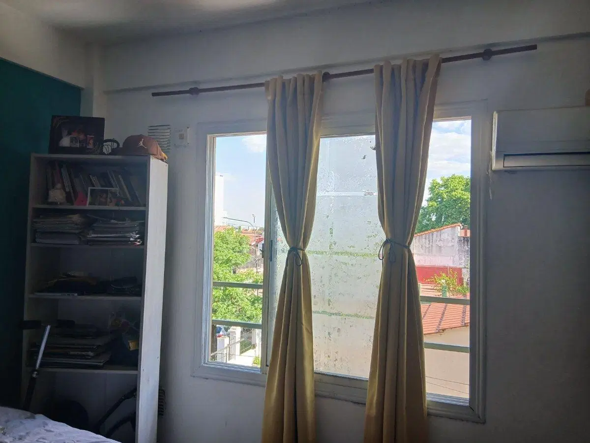 Venta  de monoambiente divisible en Caseros Norte 3