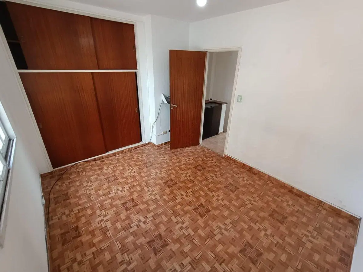 DPTO 3 AMB VENTA CASEROS DUPLEX C PATIO Y GARAGE 4