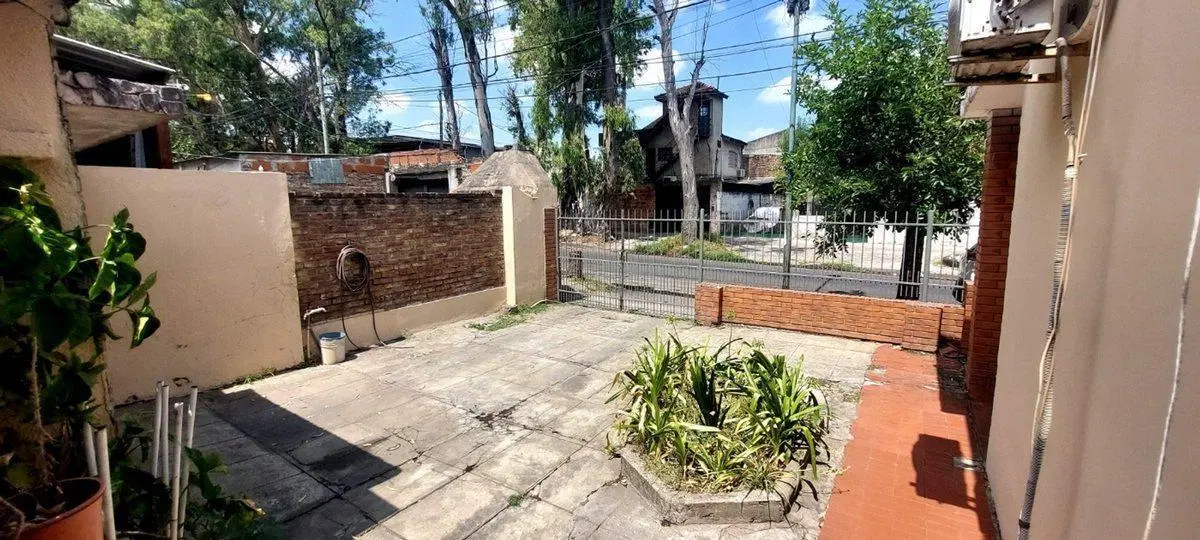 Venta Casa 3 ambientes en José León Suárez 5