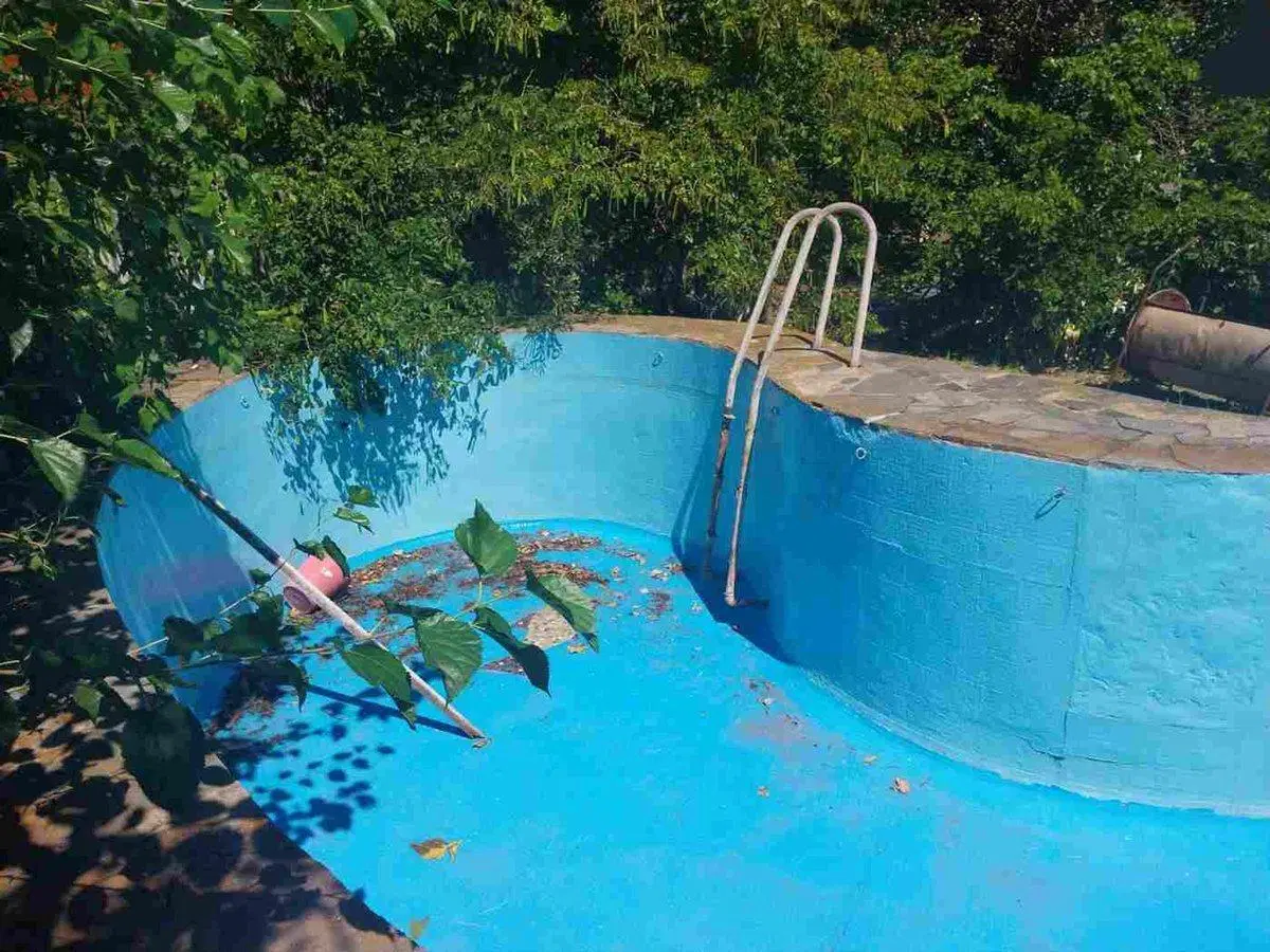 Venta terreno 1.570 m2 c/piscina ideal desarrollo 5