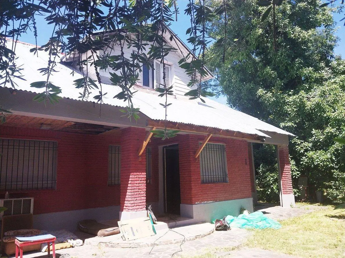 Venta casa a refacc lote de 1.570 m2 con piscina 5