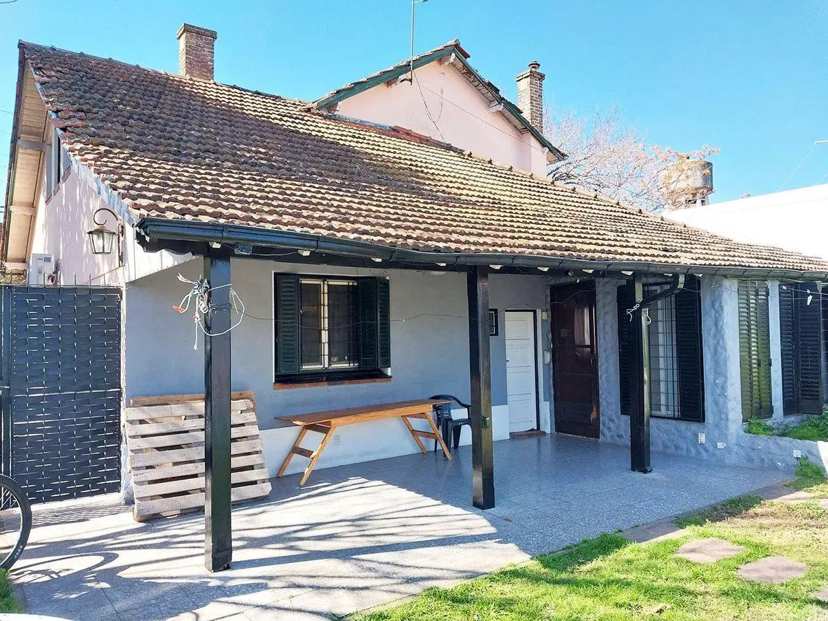 Venta lote de terreno 440 m2 con quincho y pileta 3