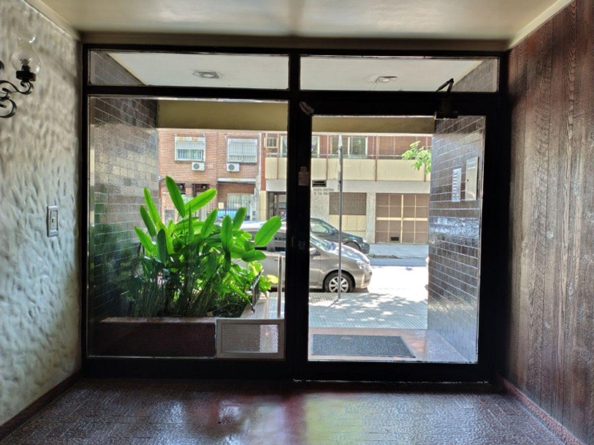 Foto de DEPARTAMENTO 3 Ambientes VENTA V. Ortuzar. Balcón, imagen 2