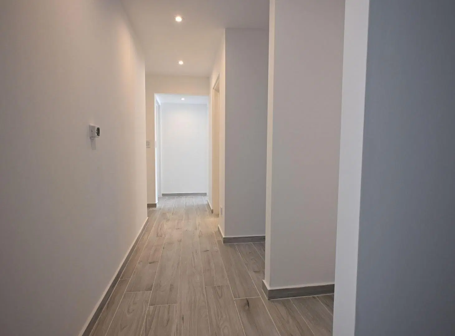 Gran Departamento 4 ambientes y Cochera a estrenar 8