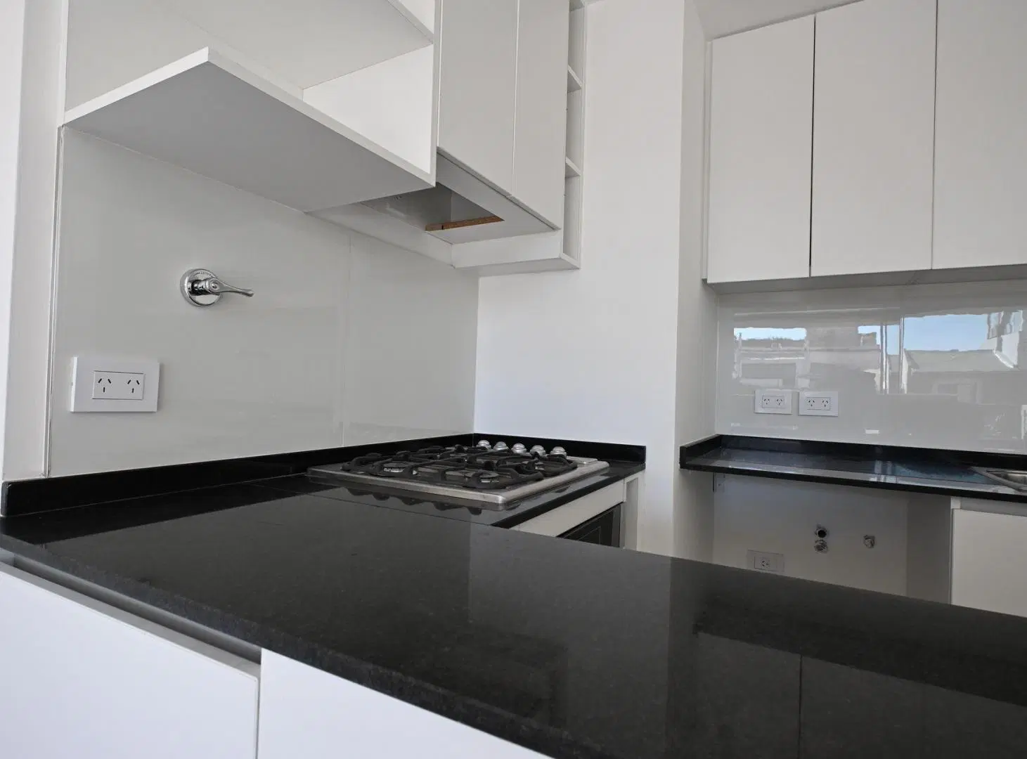 Gran Departamento 4 ambientes y Cochera a estrenar 5