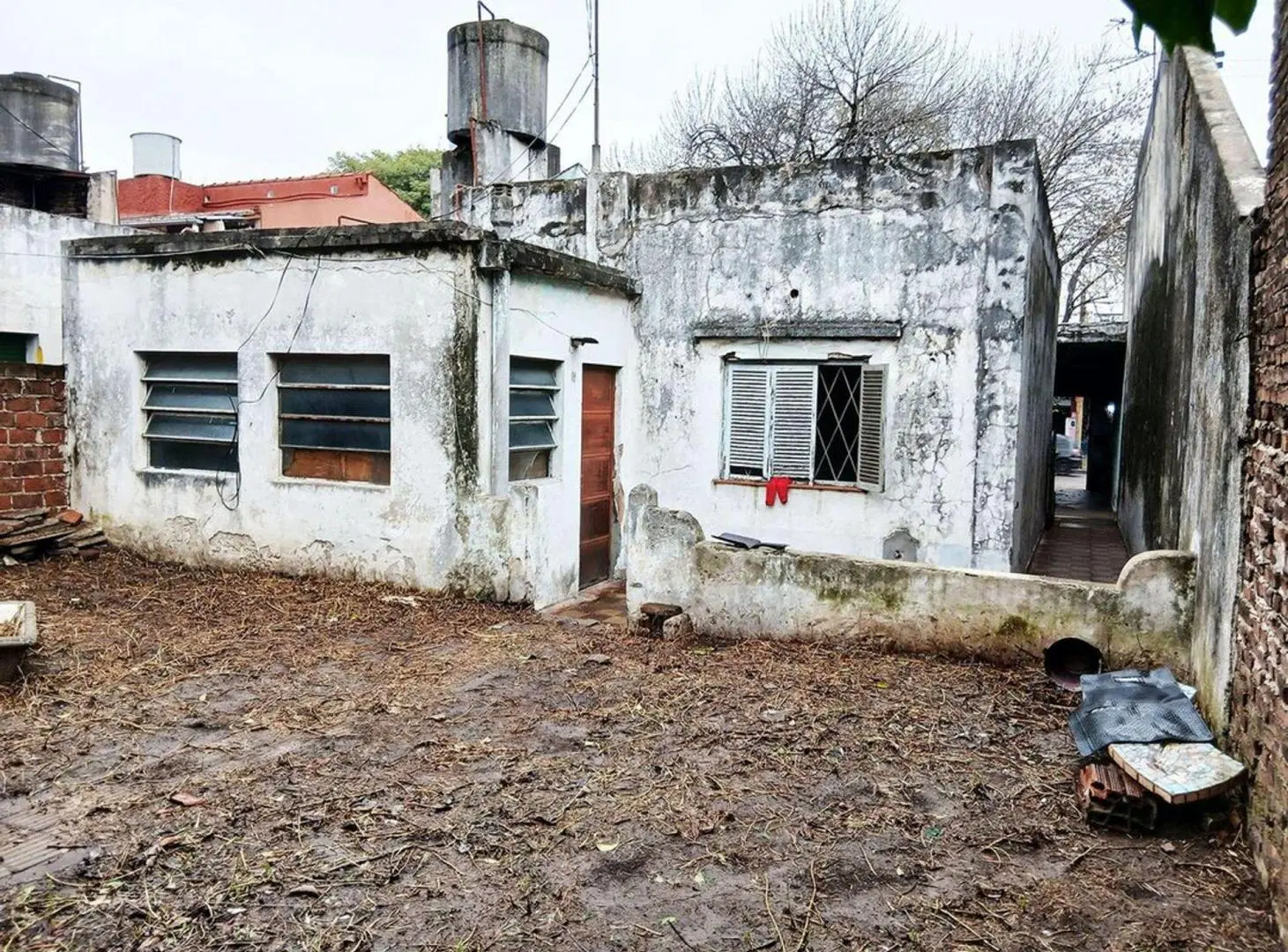 Terreno en Avda 3 de Febrero c/salida a autopista 4