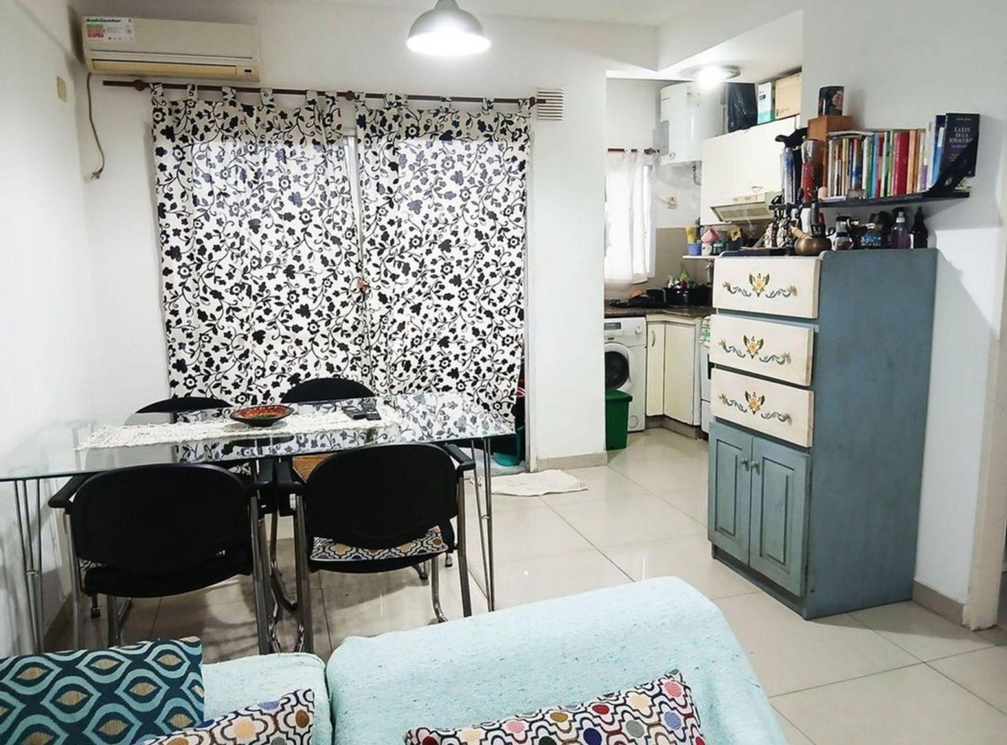 Foto de Venta 2 ambientes c/balcón al frente, Stos Lugares, imagen 1