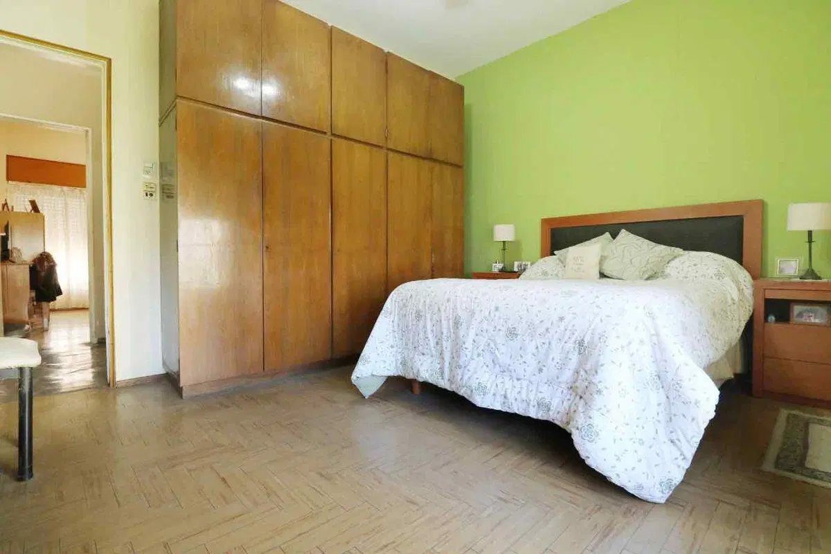Casa 3amb con cochera y jardín en Villa Bosch 5