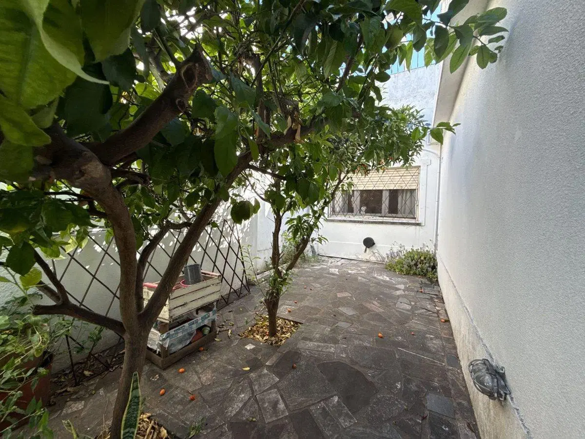 CASA EN VENTA 4 AMB C/GARAGE - MORON 8