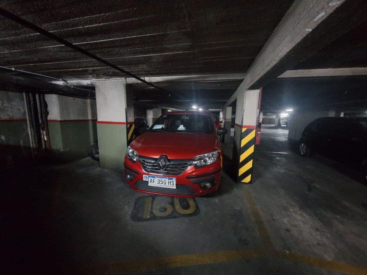 Foto de COCHERA fija en venta Tribunales ideal auto y moto, imagen 4