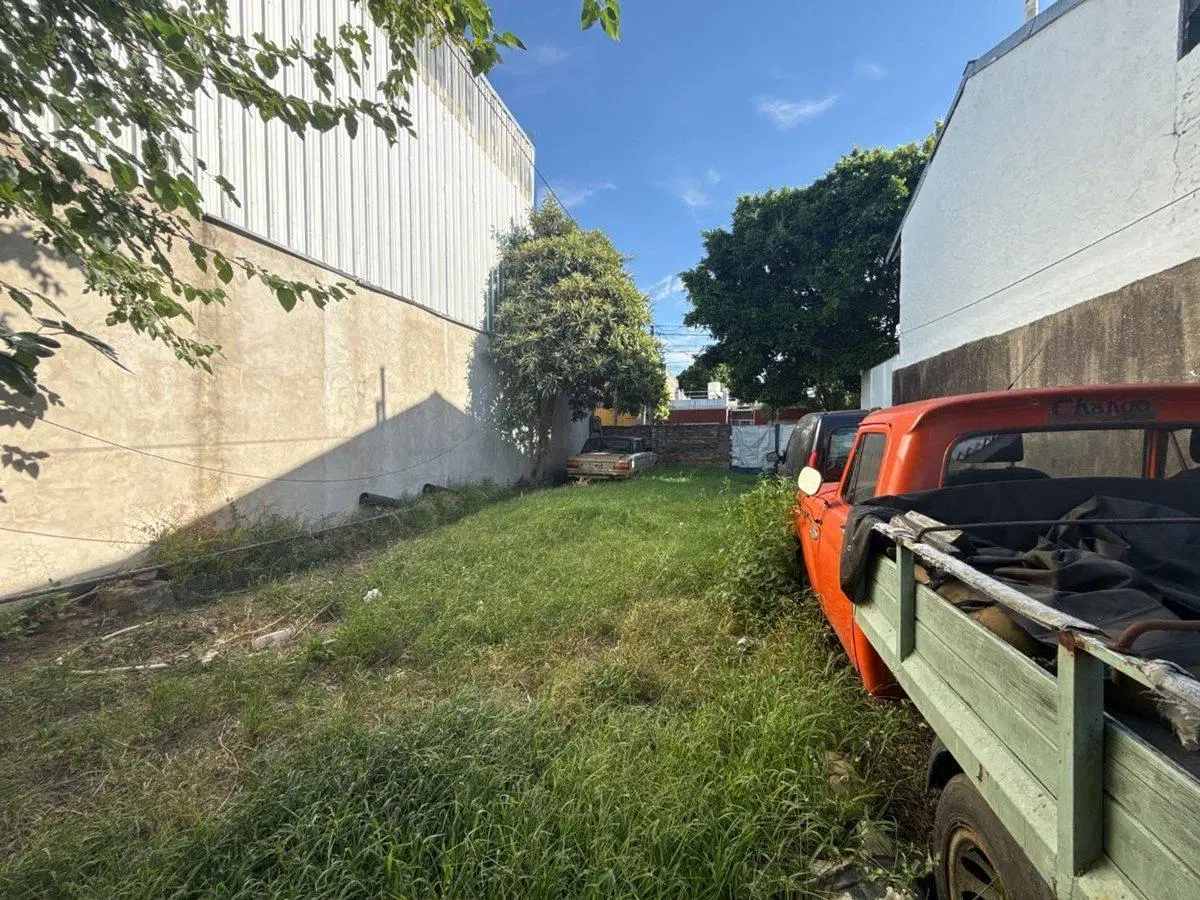 TERRENO EN VENTA DE 400 M² EN LOMA HERMOSA 4