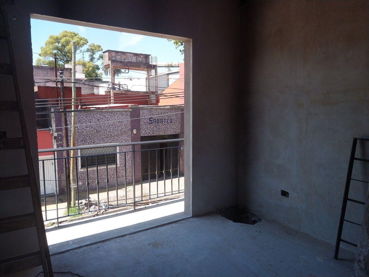 Foto de Venta monoambiente con balcón y patio 7 m2, imagen 3