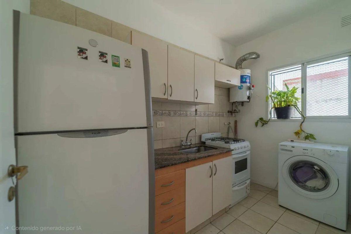 Foto de PH 2 AMB C/BALCON SIN EXPENSAS!!OPORTUNIDAD, imagen 5