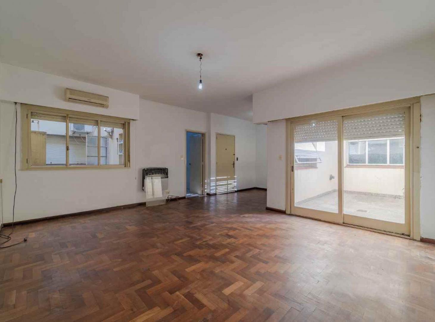 Foto de TRES AMB. P.BAJA CON DOS PATIOS SAN MARTIN CENTRO, imagen 2