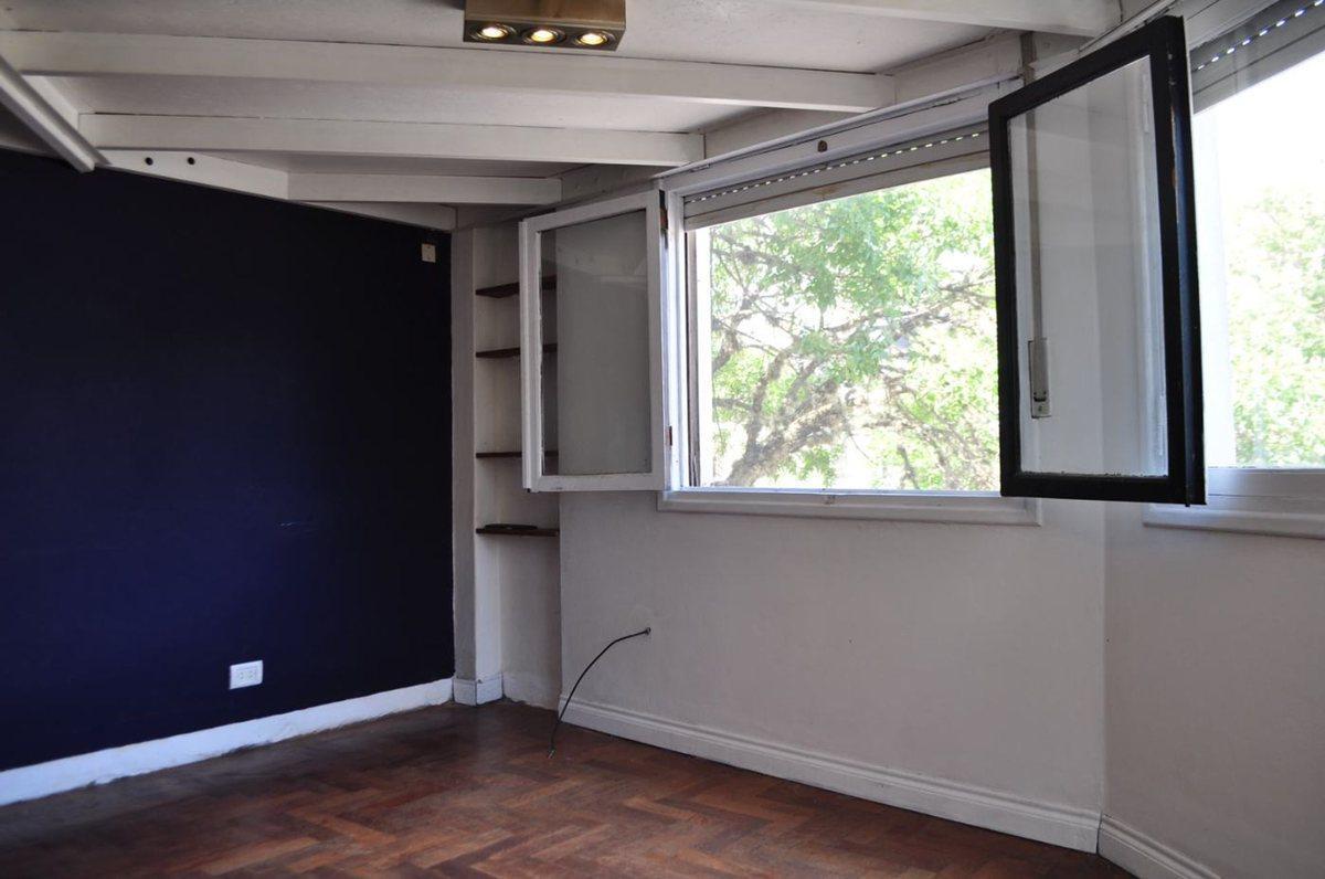 Foto de Venta PH Reciclado 2amb y 1/2 Parque Chas Terraza, imagen 2
