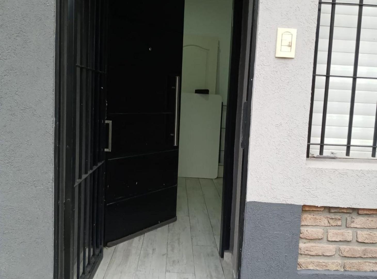 Foto de PH 3 AMBIENTES BAÑO EN SUIT PATIO TERRAZA A NUEVO, imagen 5