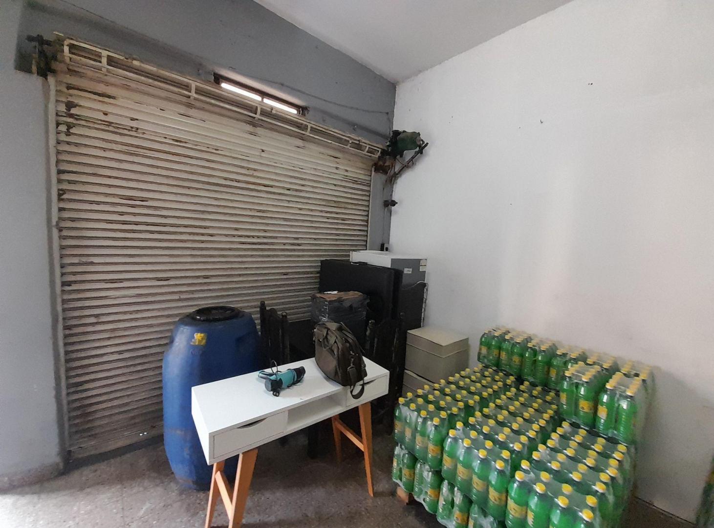 Foto de LOCAL DEPOSITO GALPON 192M2 TOT APTO VARIOS USOS, imagen 1