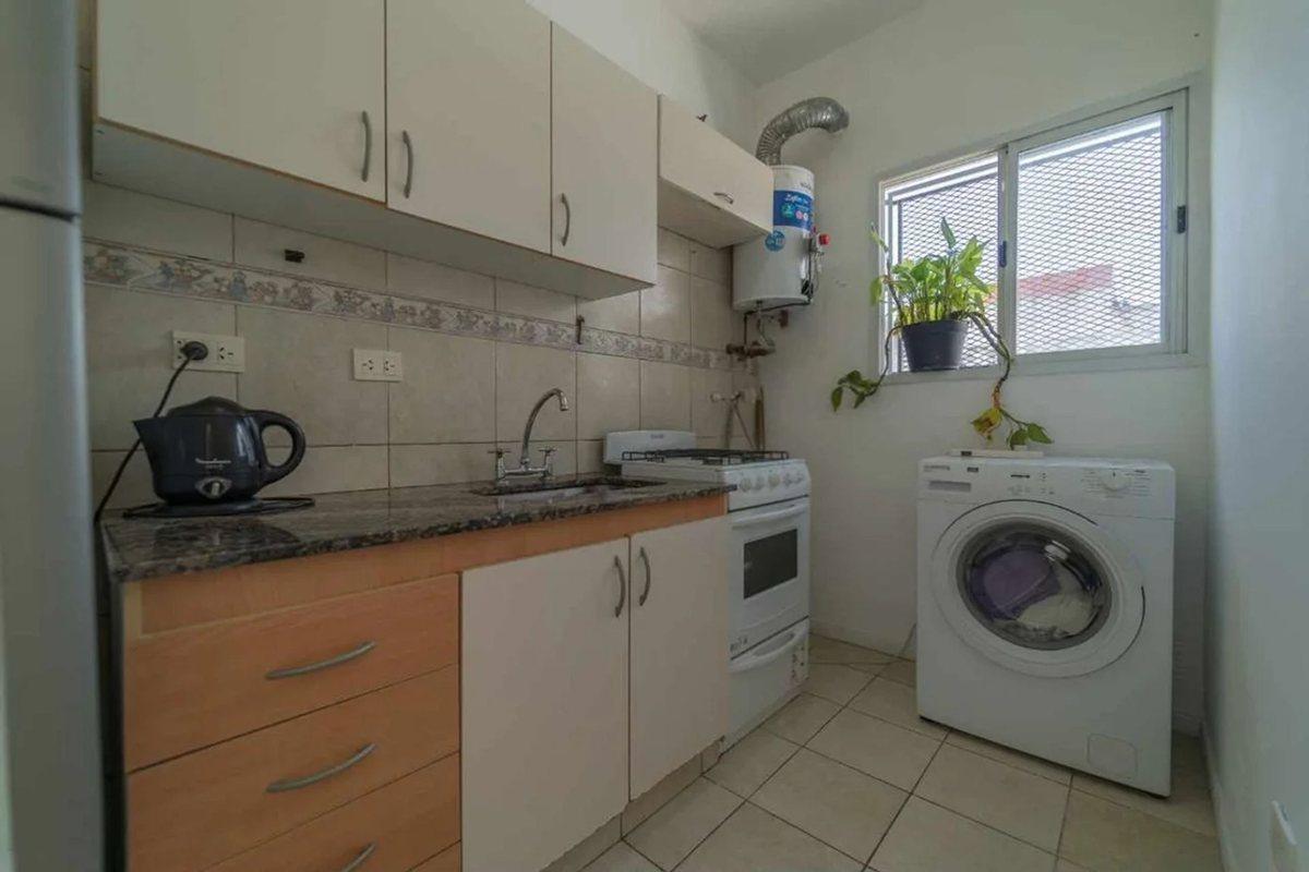 Foto de PH 2 AMB C/BALCON SIN EXPENSAS!!OPORTUNIDAD, imagen 4