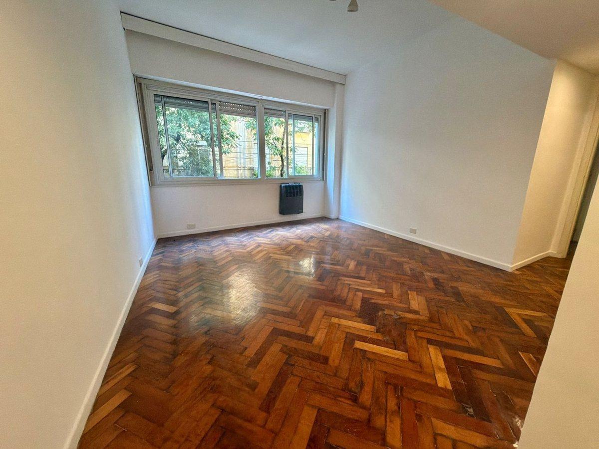 Foto de Venta Depto 3 Amb al Frente con Terraza Propia., imagen 1