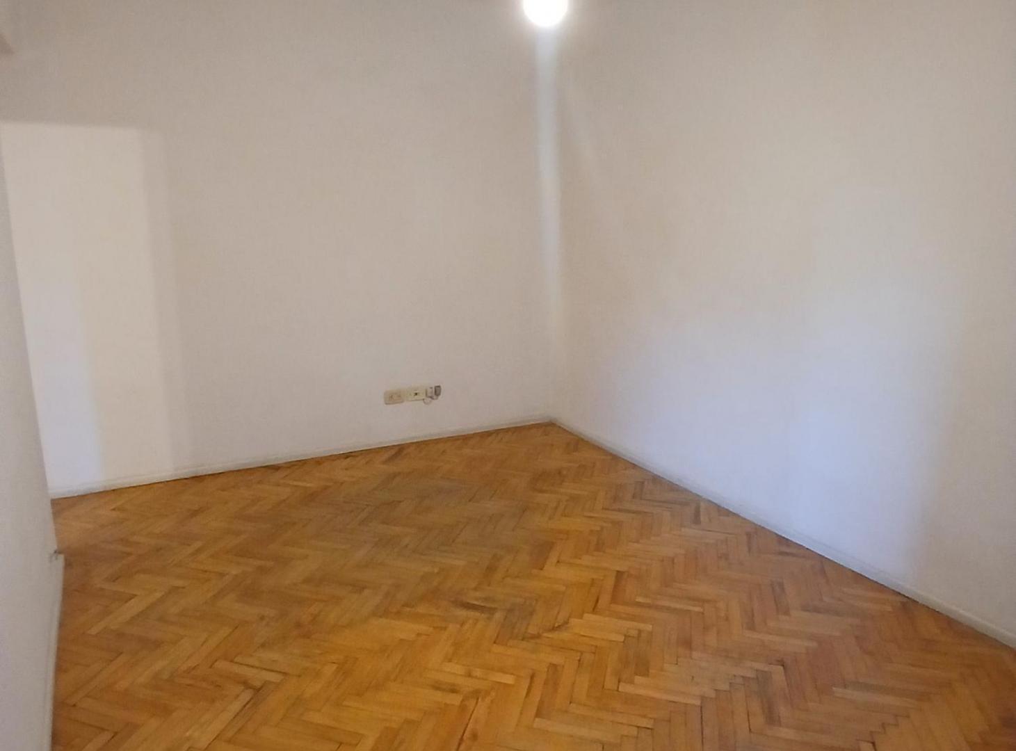 Foto de Departamento 2 ambientes en venta Boedo, imagen 4