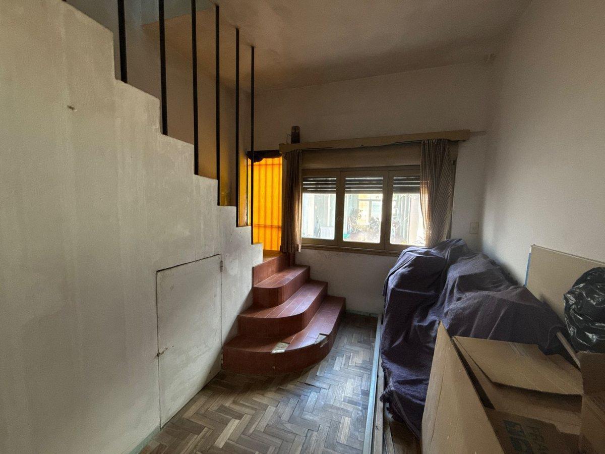 Foto de CASA EN VENTA 4 AMB C/GARAGE - MORON, imagen 4