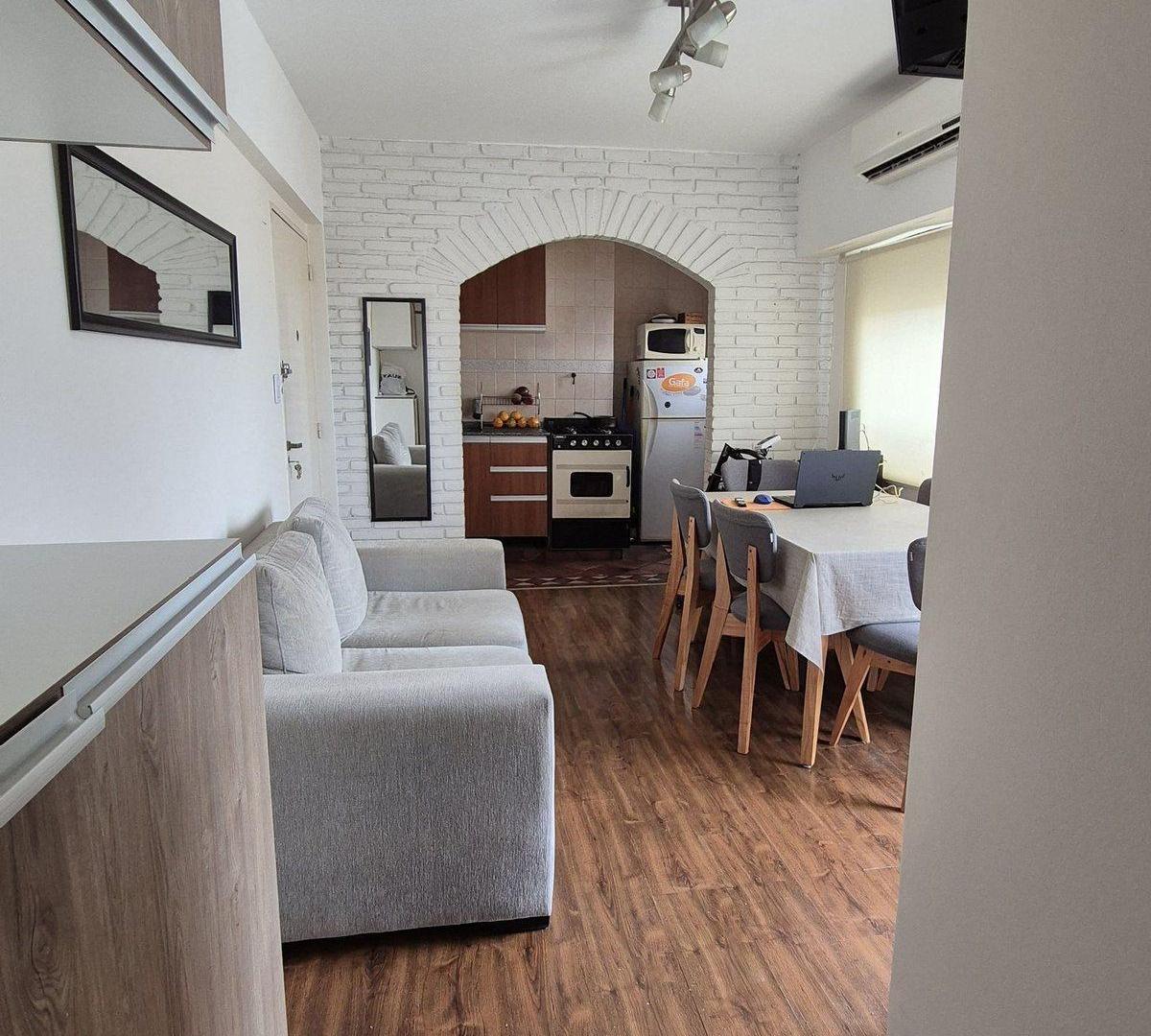 Foto de Departamento de dos ambientes con amplio balcón, imagen 3