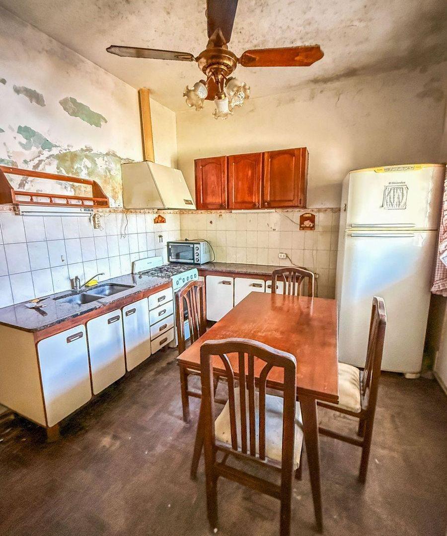 Foto de OPORTUNIDAD MULTIFAMILIAR EN LOTE PROPIO DE 310 M², imagen 2