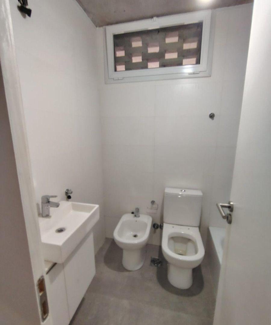 Foto de Dpto de 3 ambientes con amplio balcón al frente, imagen 5