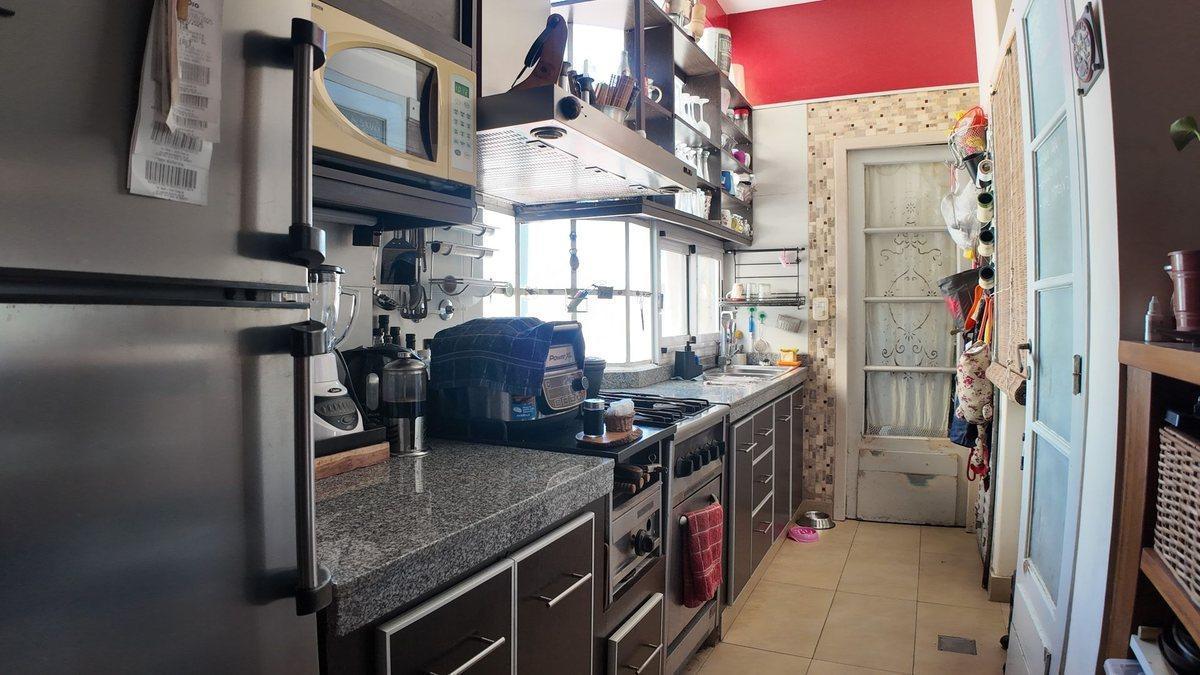 Foto de DEPARTAMENTO 4 AMBIENTES 2 BAÑOS VENTA SAN TELMO, imagen 2