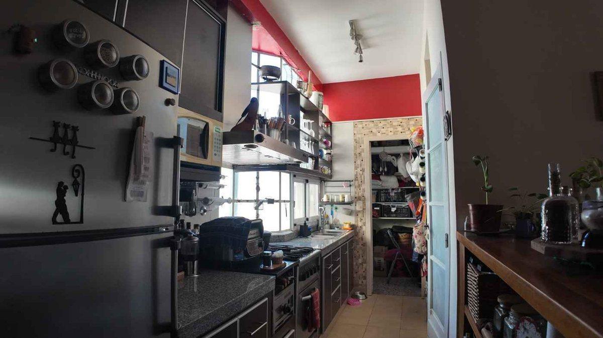 Foto de DEPARTAMENTO 4 AMBIENTES 2 BAÑOS VENTA SAN TELMO, imagen 4