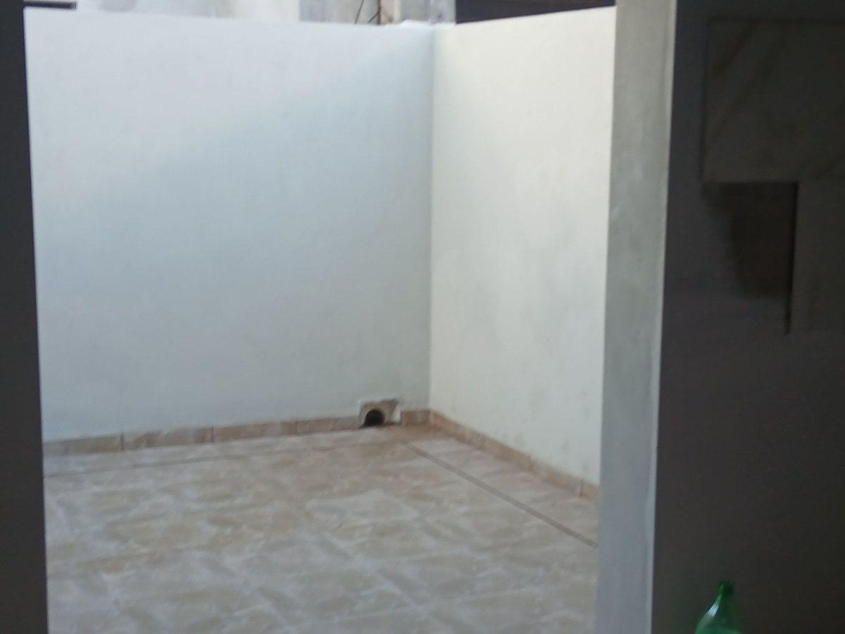 Foto de Venta monoambiente con balcón y patio propio 7 m2, imagen 3