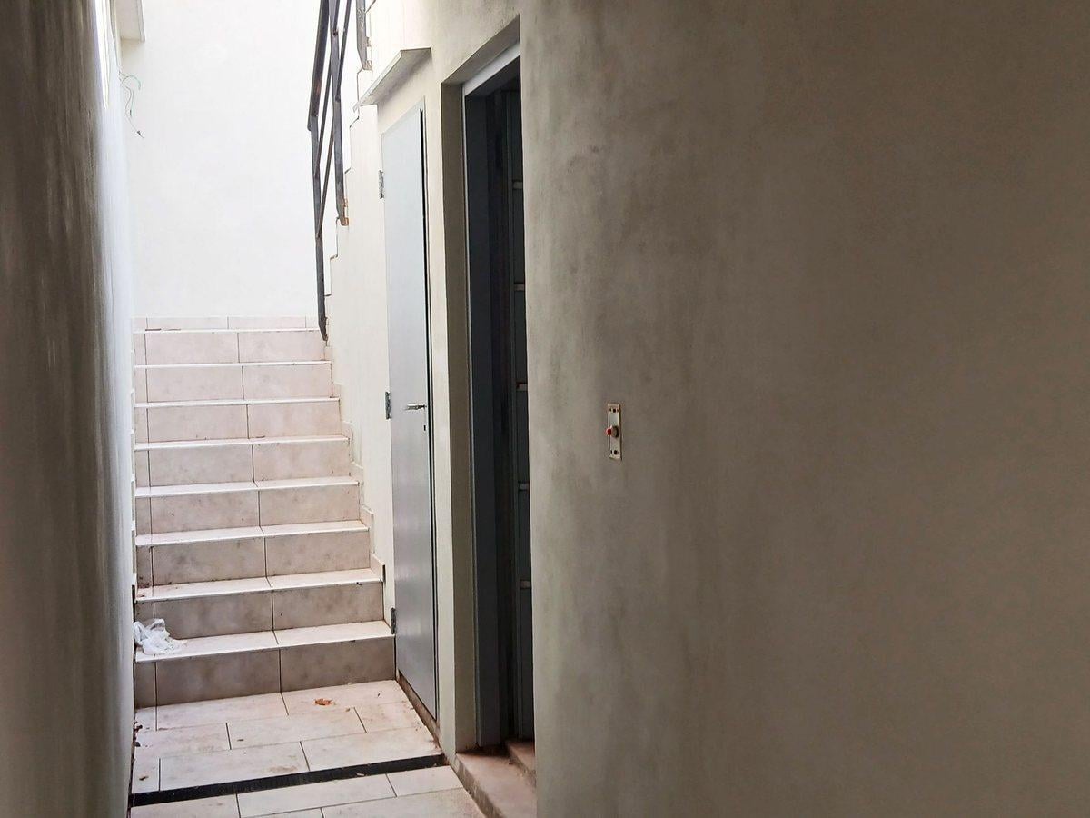 Foto de Monoambiente divisible con patio propio de 7 m2, imagen 3