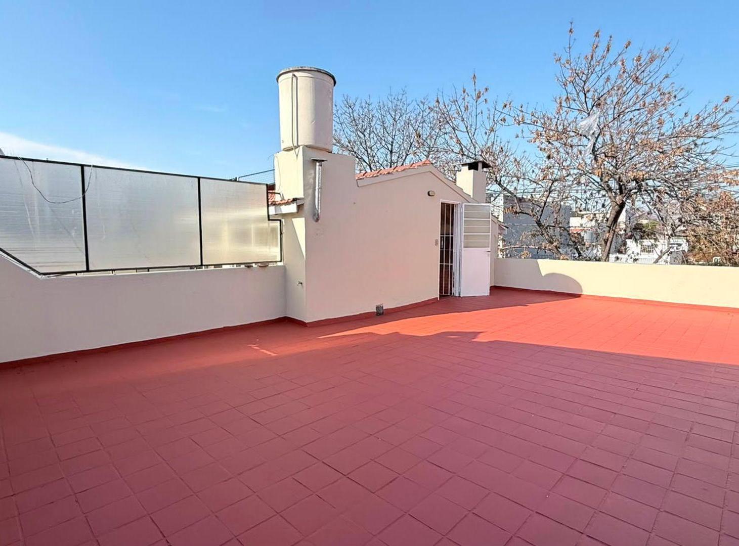 Foto de VENDE 3 AMB CON QUINCHO TERRAZA 145M2 TOT, imagen 1