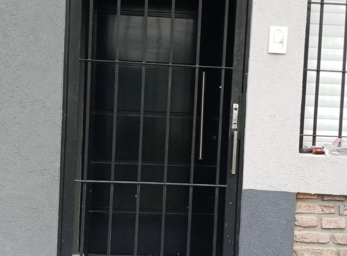 Foto de PH 3 AMBIENTES BAÑO EN SUIT PATIO TERRAZA A NUEVO, imagen 1