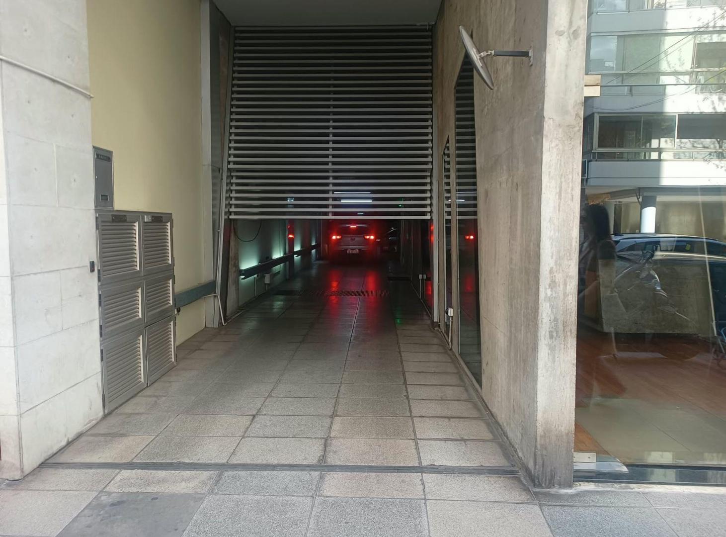 Foto de VENTA COCHERA + BAULERA PLANTA BAJA PALERMO CHICO, imagen 1