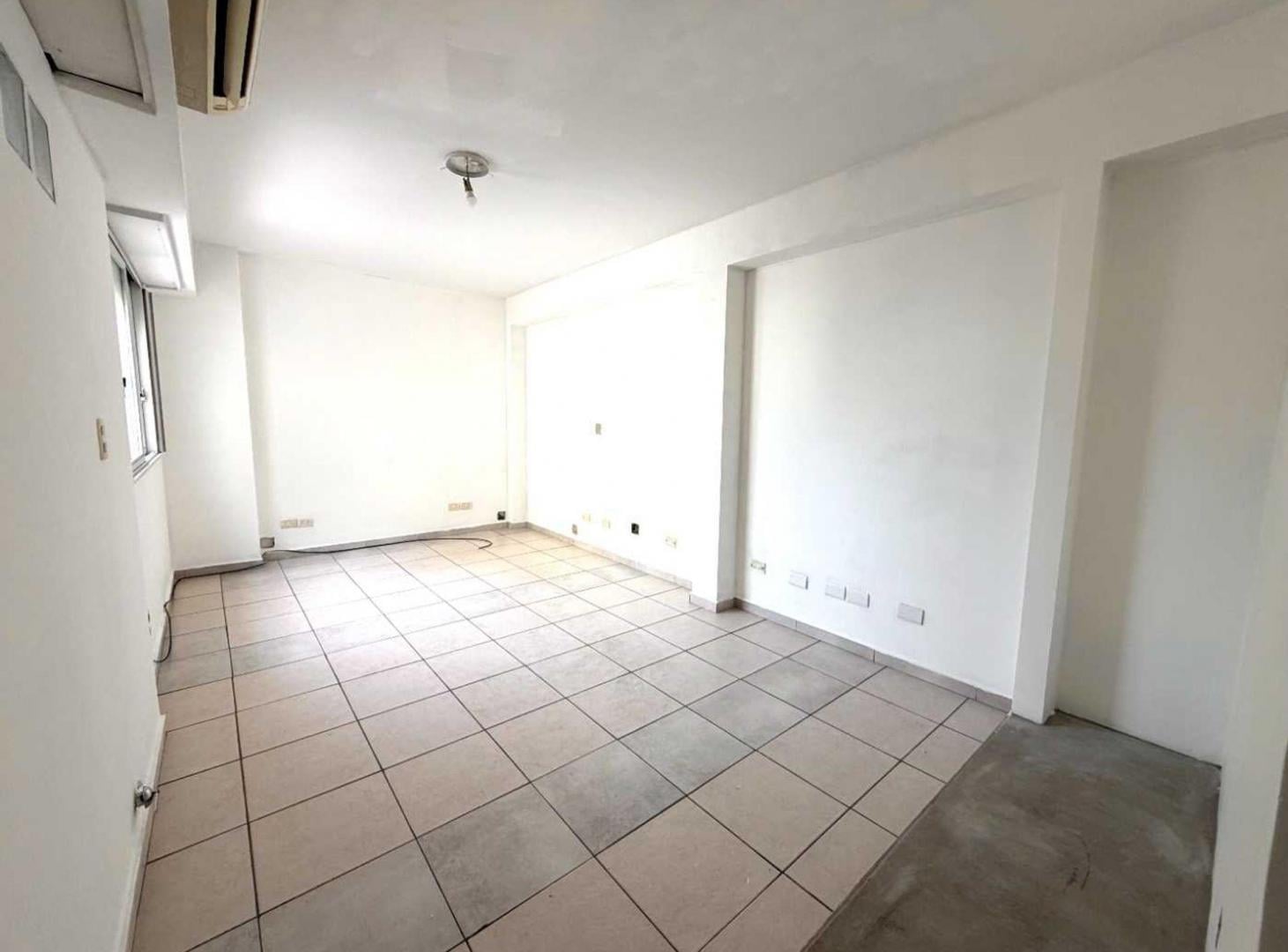 Foto de ALQUILER MONOAMB. C/Balcon - V. del Parque, imagen 2