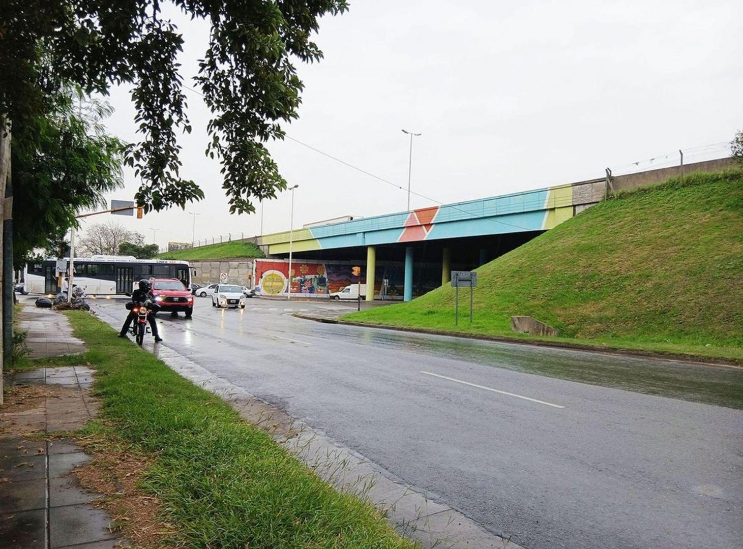 Foto de Terreno en Avda 3 de Febrero c/salida a autopista, imagen 4