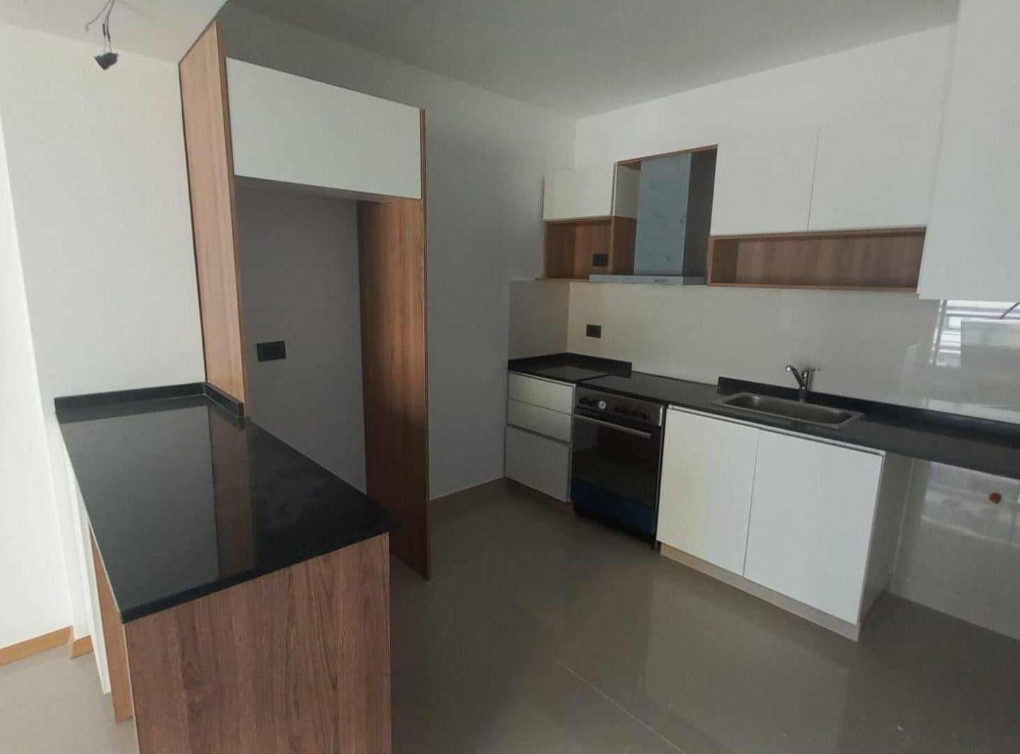 Foto de SEMIPISO 2 AMBIENTES EN ALQUILER VILLA DEL PARQUE, imagen 5