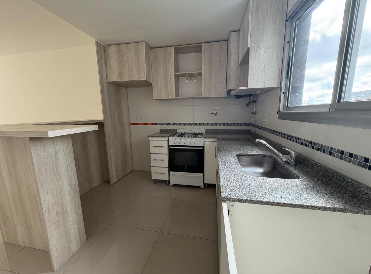 Foto de DEPARTAMENTO 2 AMBIENTES EN ALQUILER, imagen 4