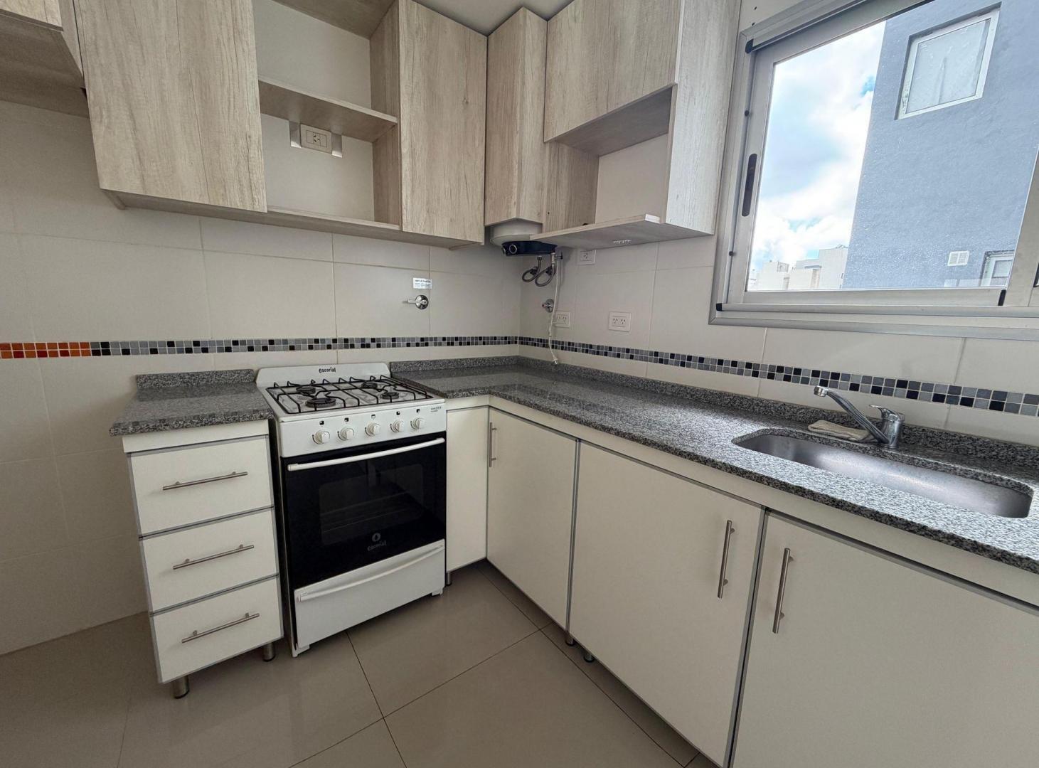Foto de DEPARTAMENTO 2 AMBIENTES EN ALQUILER, imagen 5