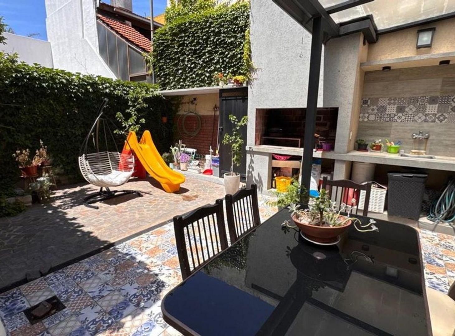 Foto de VENTA PH 5 AMBIENTES BARRIO NAÓN SIN EXPENSAS PB, imagen 2