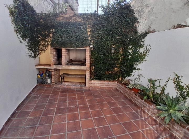 URQUIZA DEPTO  3 AMB.  PB PATIO Y PARRILLA MODERNO 5