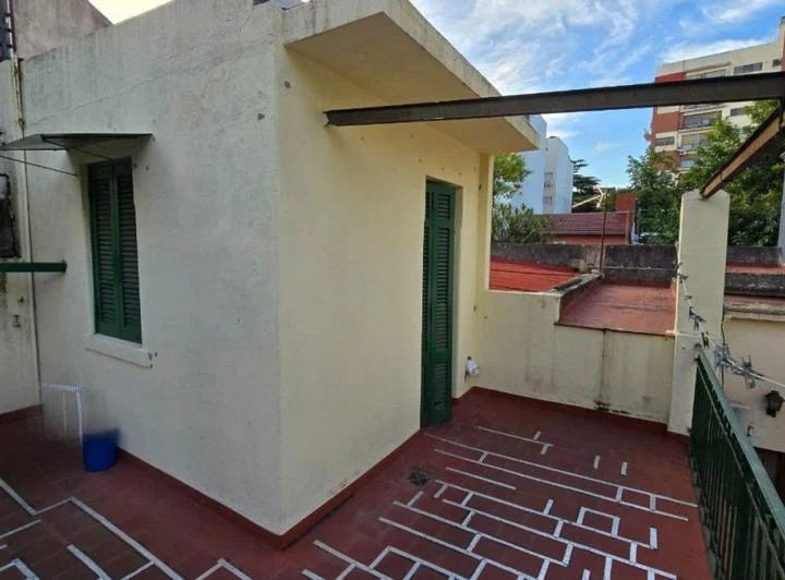 CASA 5 AMBIENTES LOTE PROPIO - VILLA EL PARQUE 3