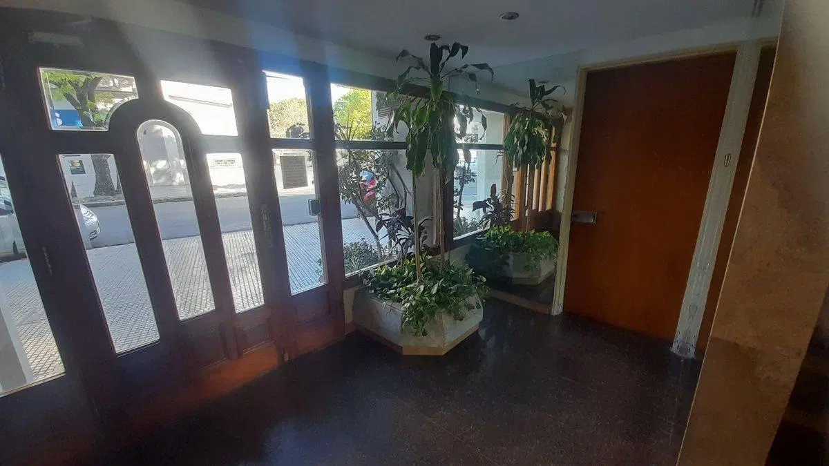VENTA DPTO 4 AMB C/DEP COCH BAULERA FLORESTA 3