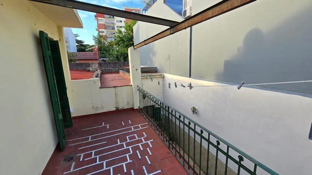 CASA 5 AMBIENTES LOTE PROPIO - VILLA EL PARQUE 4